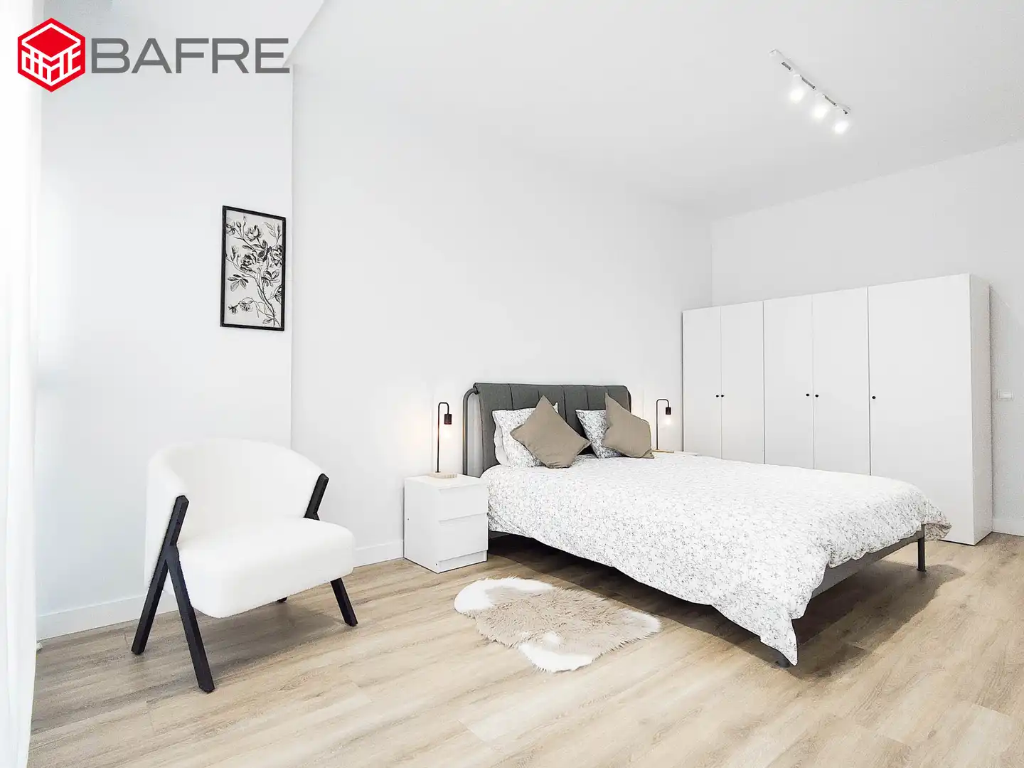 Maisonette zur Miete in Paseo de Europa, Vega de la Moraleja