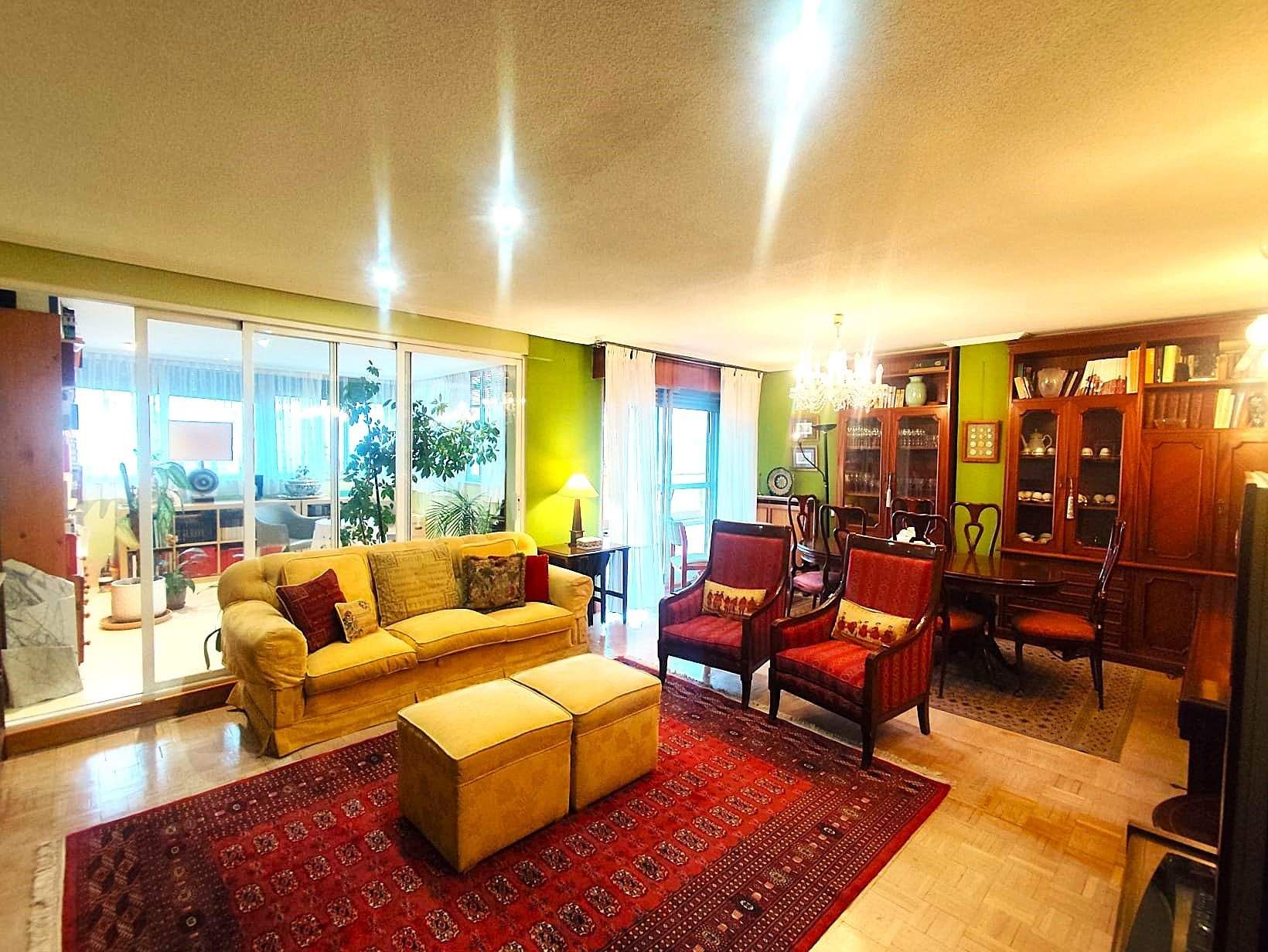 Flat for sale in Avenida Avenida Padre Isla, 22, San Esteban