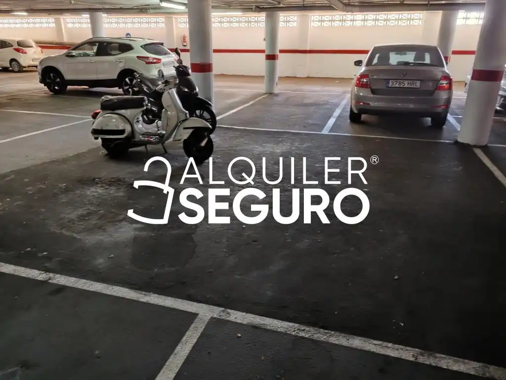 Piso con piscina en alquiler en Doctor Jiménez Díaz, imagen 3