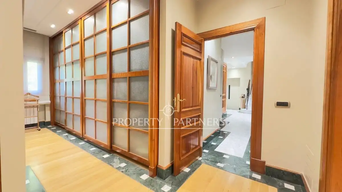 Chalet con piscina en venta en Hastings School - Sobradiel, imagen 18