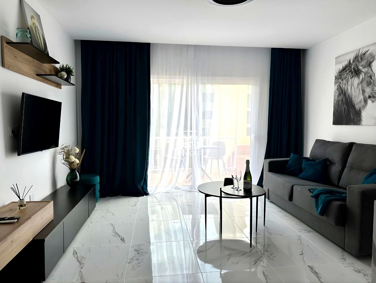 Living room of Flat for sale in Adeje  with Terrace, Furnished and Community pool