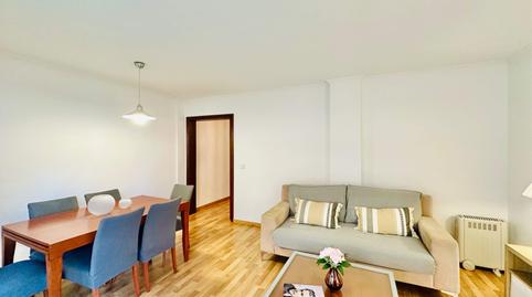 Photo 3 of Flat to rent in Avenida Benito Pérez Galdós, 54, Ensanche - Diputación, Alicante / Alacant