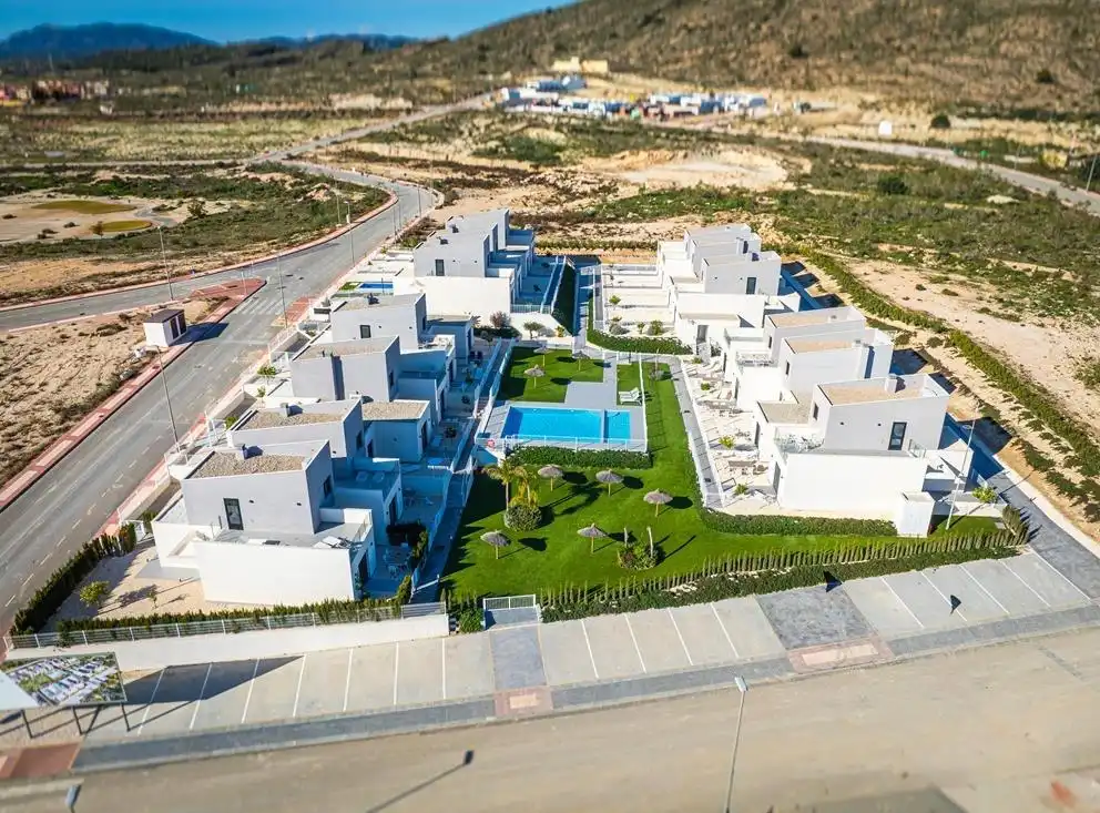 Vista exterior de Casa adosada en venta en Murcia con Aire acondicionado, Calefacción y Jardín privado