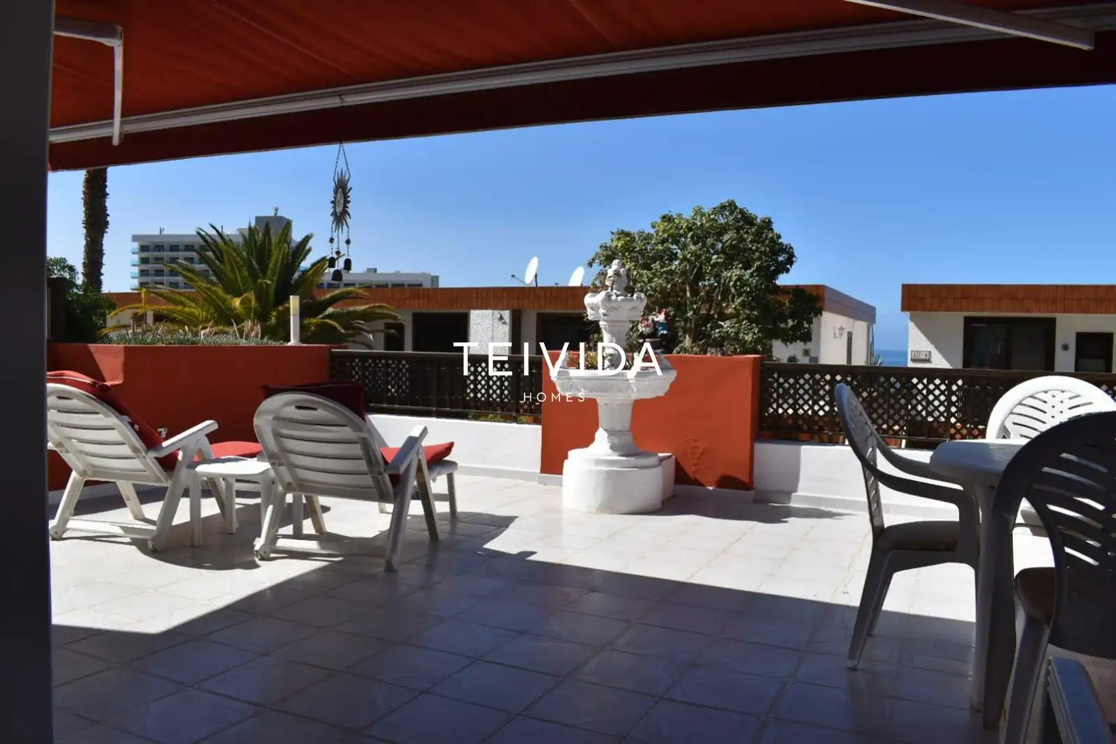 Terrassa de Casa adosada de lloguer en Santiago del Teide amb Piscina i Moblat
