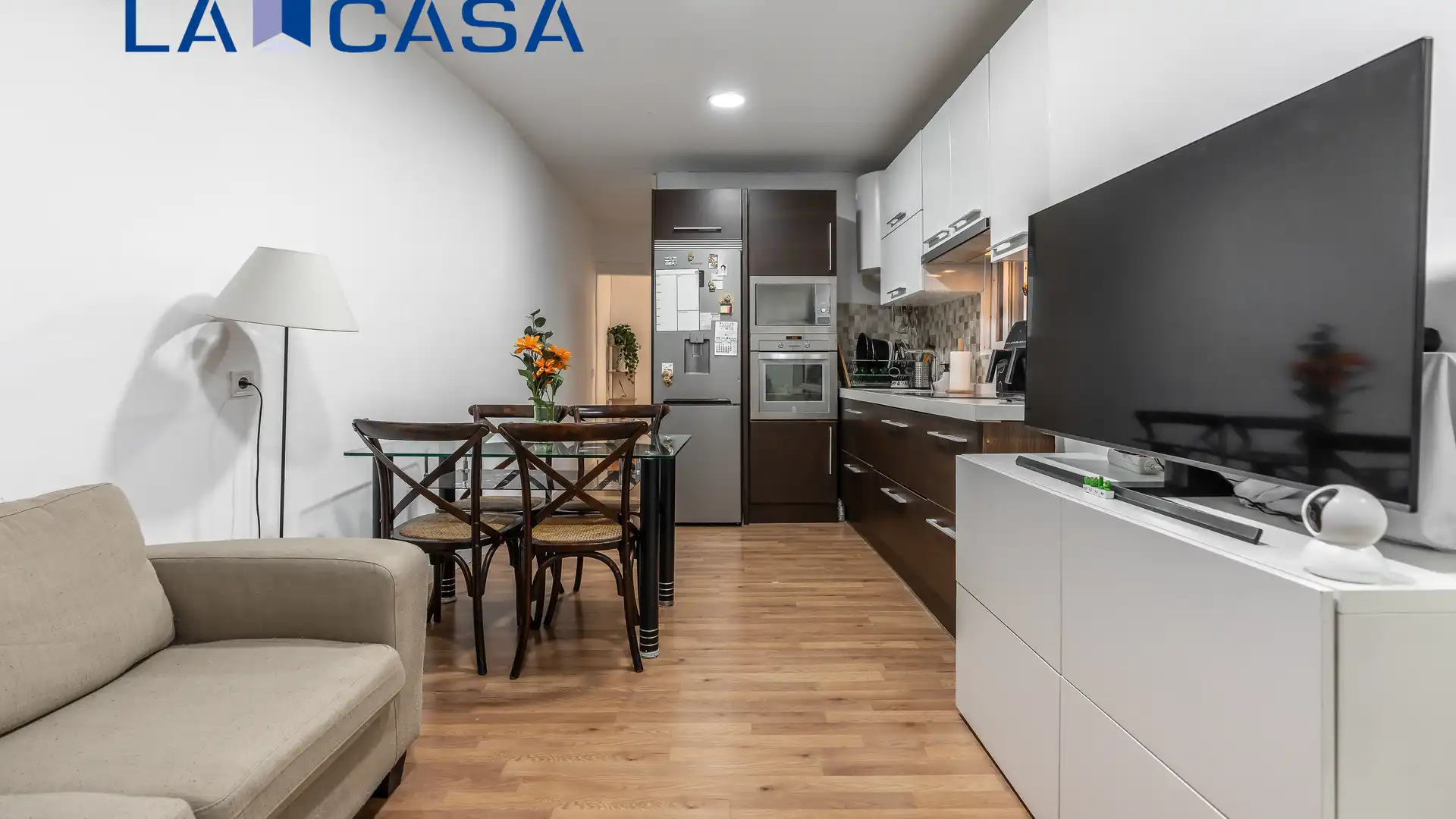 Cocina de Piso en venta en  Madrid Capital