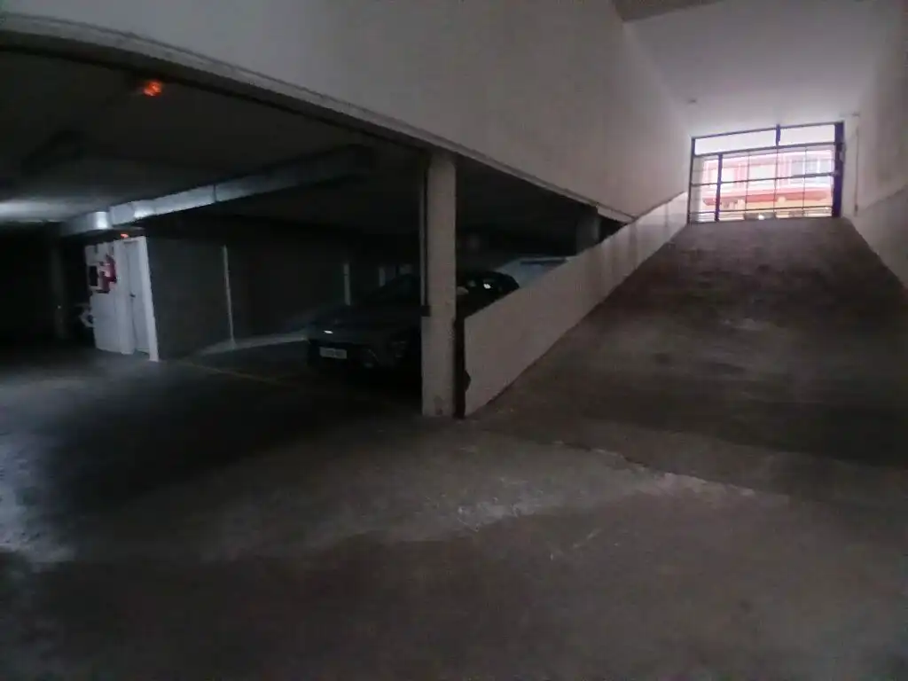 Parking de Garaje en venta en  Logroño