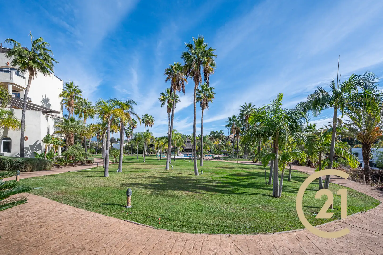 Exterior view of Buildings for sale in Estepona  with Community pool