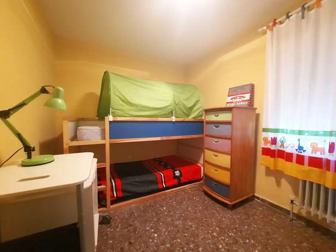 Schlafzimmer von Haus oder Chalet zum Verkauf in Escalona mit Heizung, Privatgarten und Abstellraum