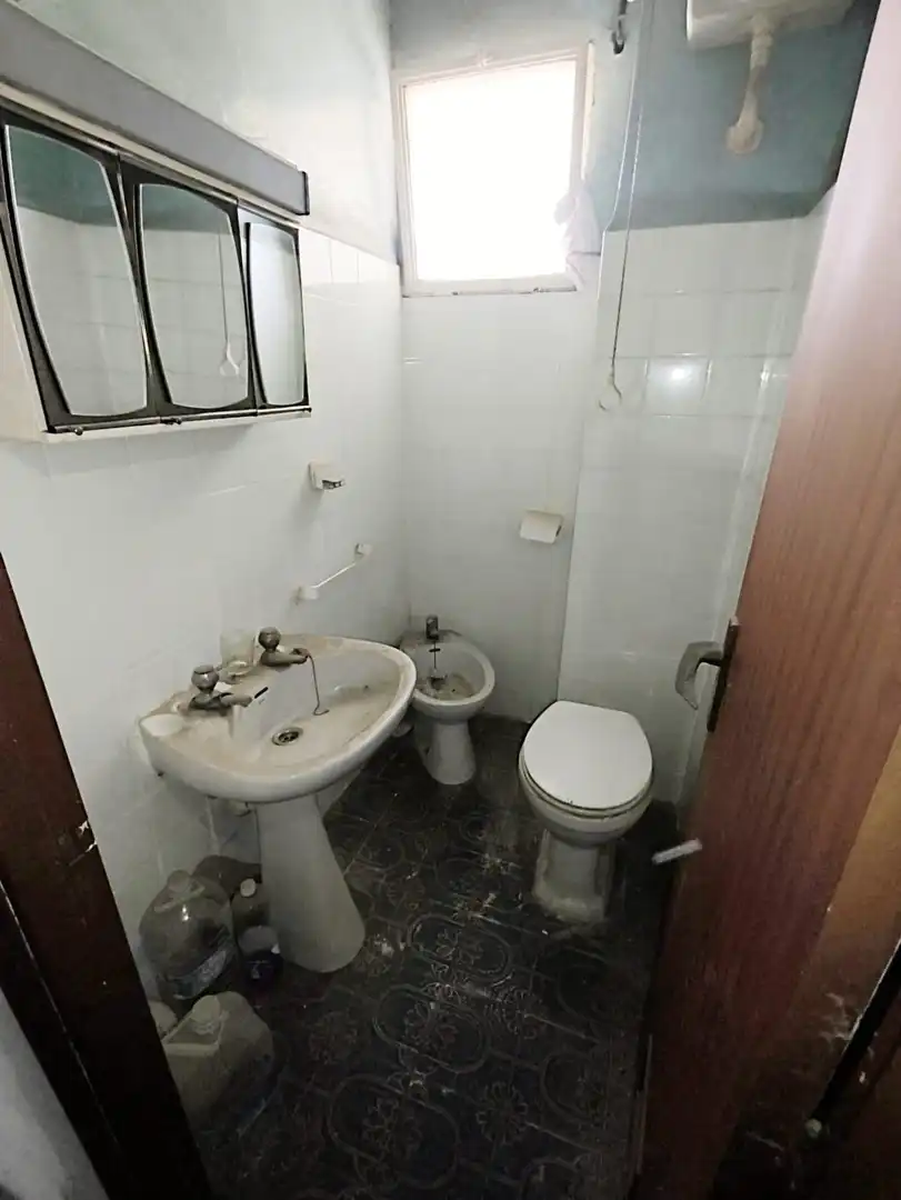 Bathroom of Flat for sale in Sevilla  with Terrace
