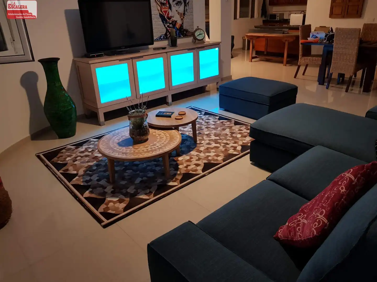 Sala de estar de Casa o chalet en venta en Castalla con Aire acondicionado, Calefacción y Jardín privado