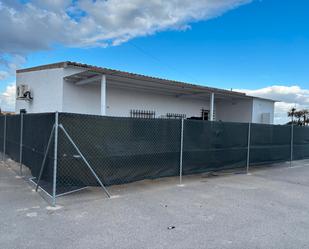 Vista exterior de Casa o xalet de lloguer en Elche / Elx amb Moblat i Es permeten mascotes