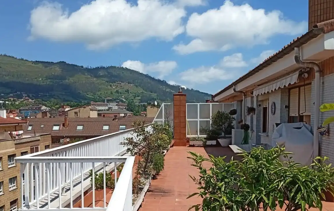 Terrace of Attic for sale in Oviedo   with Heating, Parquet flooring and Terrace