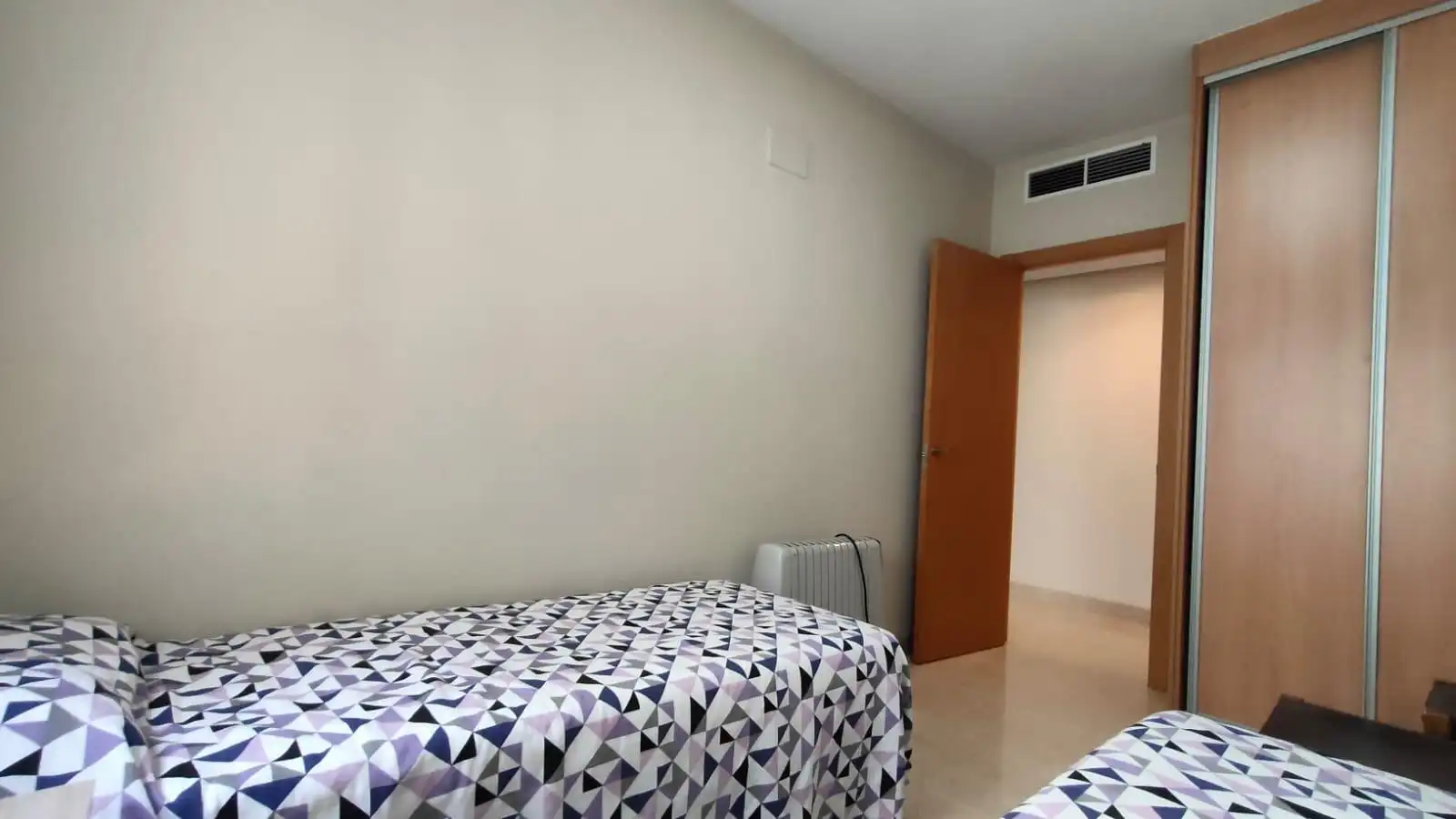 Habitación de Ático en venta en Vinaròs con Aire acondicionado, Calefacción y Terraza
