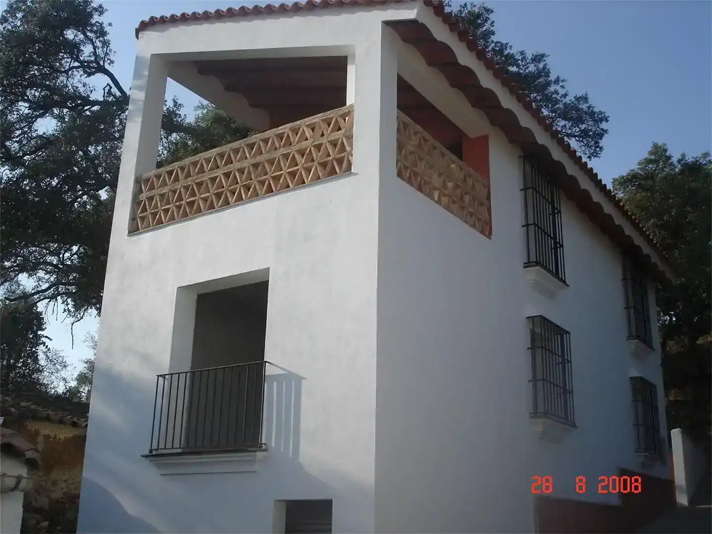 Vista exterior de Casa o xalet en venda en Almonaster la Real amb Aire condicionat, Piscina i Balcó