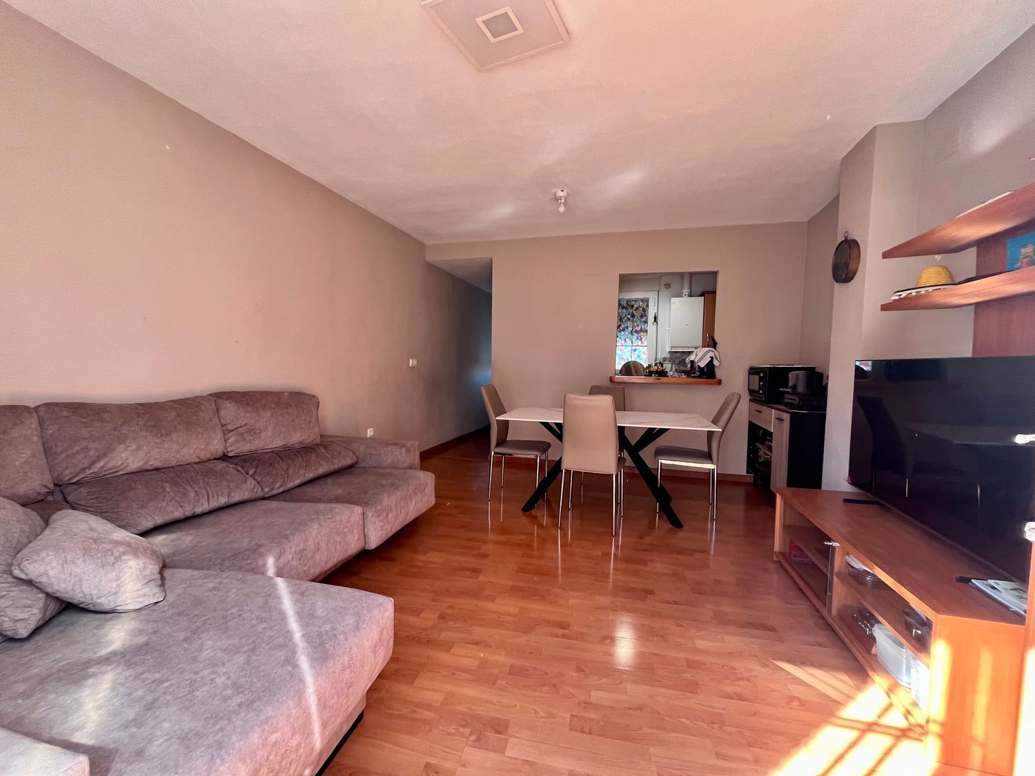 Sala de estar de Piso en venta en Armilla con Aire acondicionado y Balcón