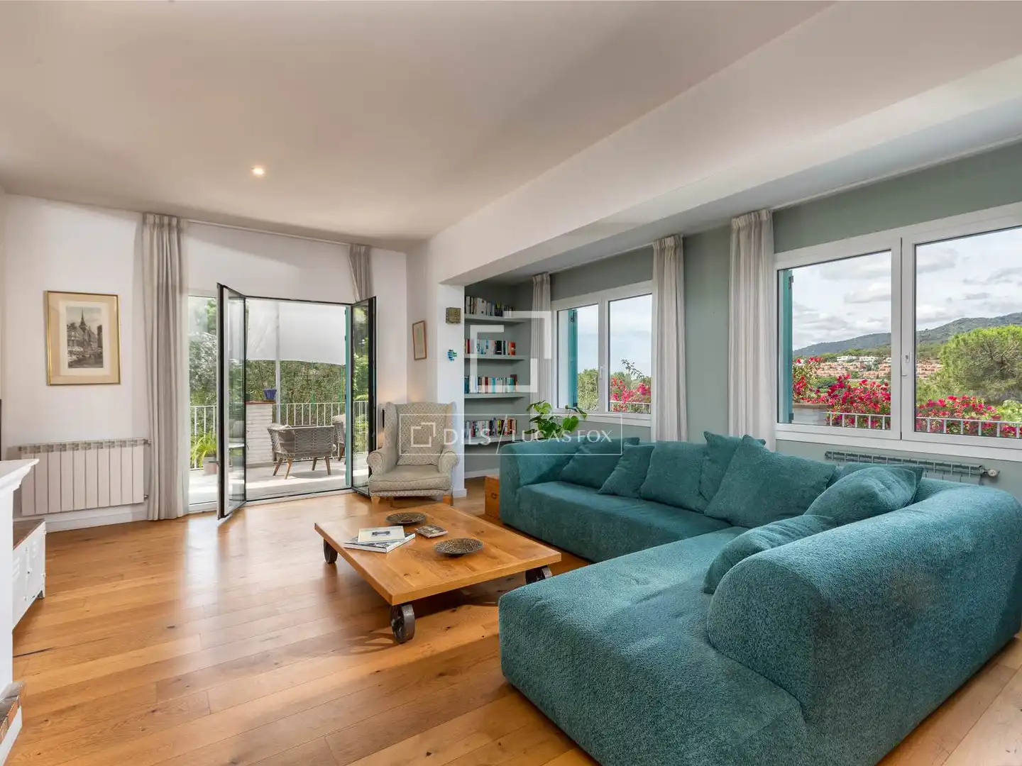 Detached house with pool for sale in Cabrils, imagen 3
