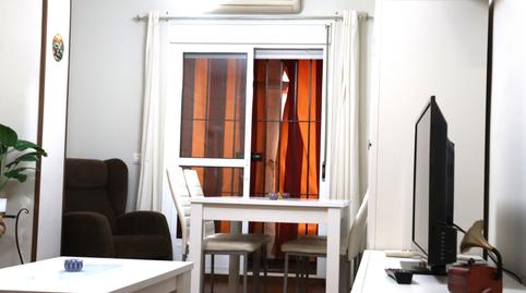 Foto 4 de Piso en venta en Calle Argüelles, Centro - La Costilla, Rota