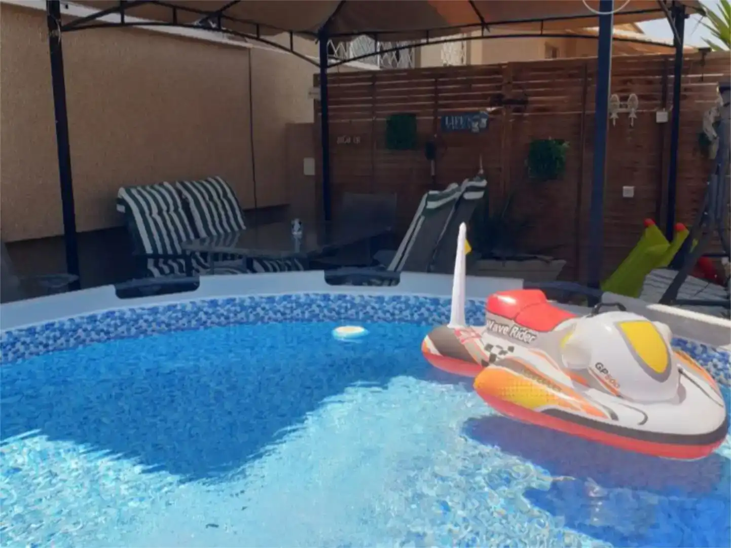 Piscina de Casa adosada en venda en Cartagena amb Aire condicionat, Jardí privat i Traster