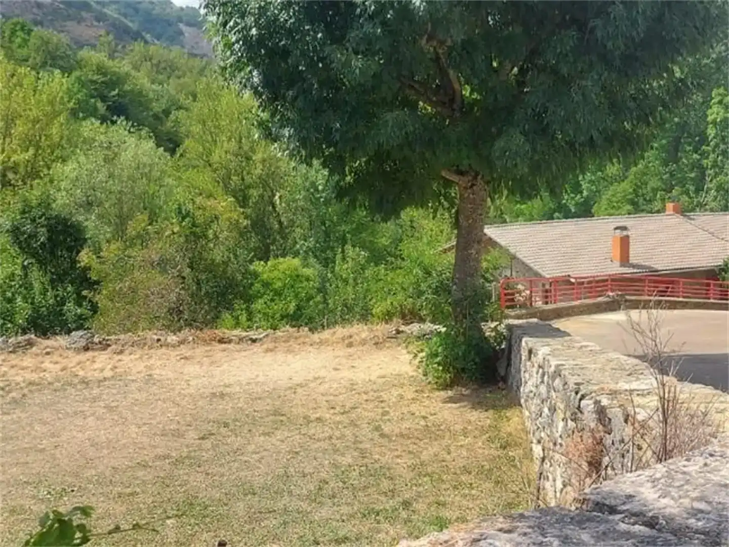 Terreno en venta en Crémenes
