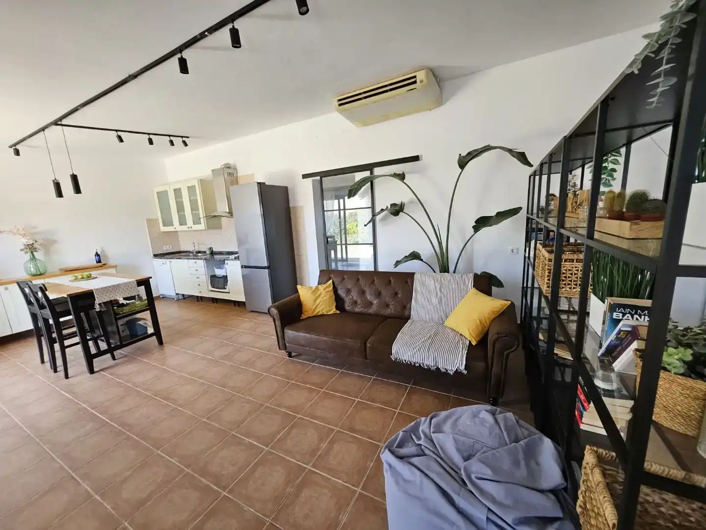 Wohnzimmer von Country house zur Miete in Pájara mit Klimaanlage, Abstellraum und Möbliert