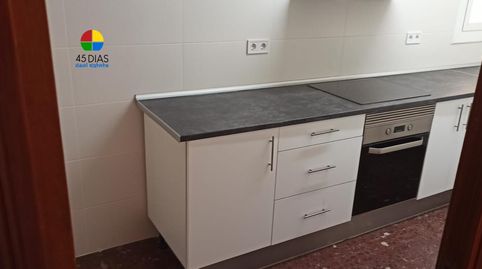 Foto 3 de Piso de alquiler en Centre, Santa Coloma de Gramenet