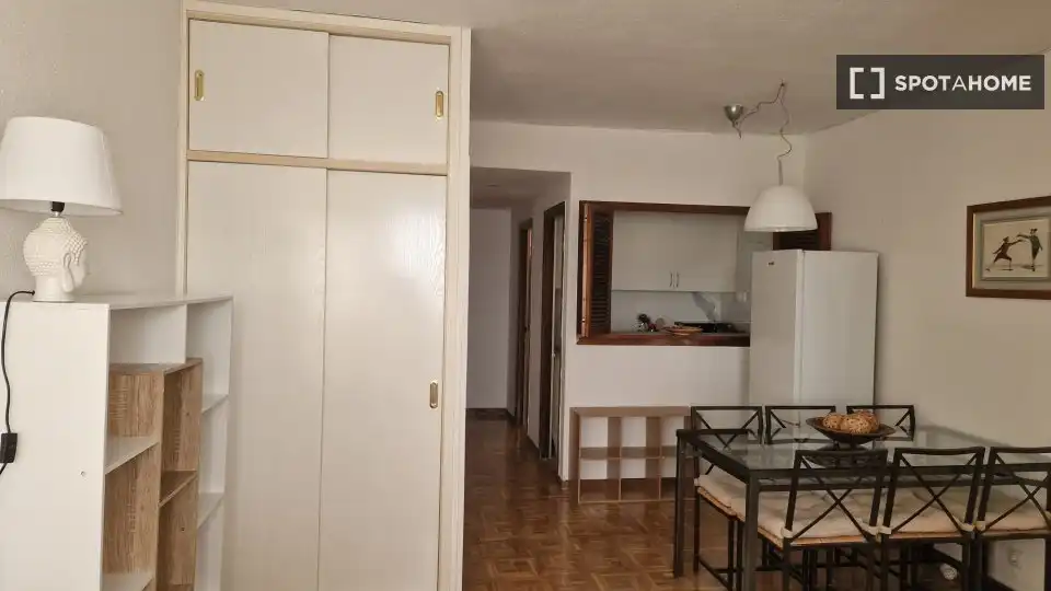 Habitación en Cuatro Caminos - Azca