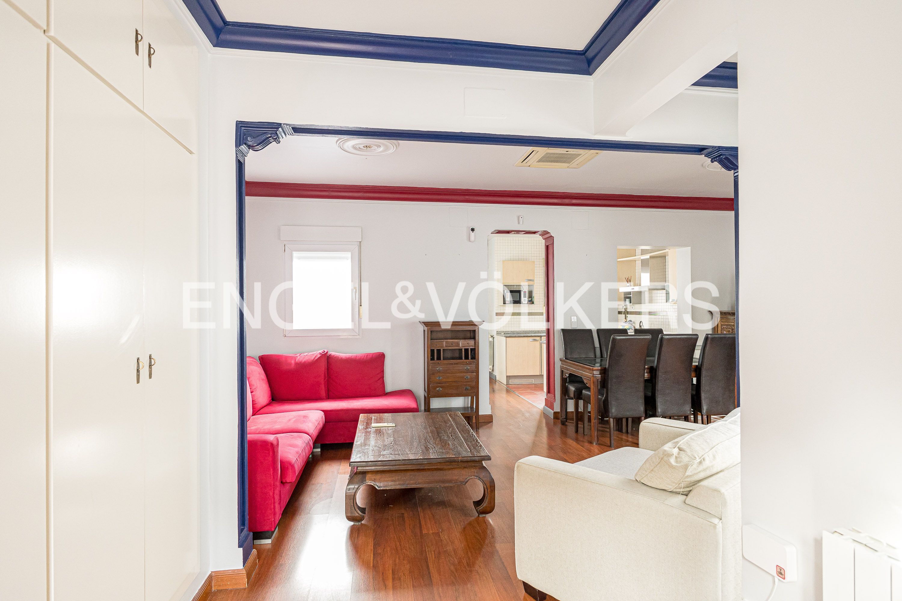 Sala d'estar de Apartament en venda en  Madrid Capital amb Aire condicionat, Calefacció i Terrassa