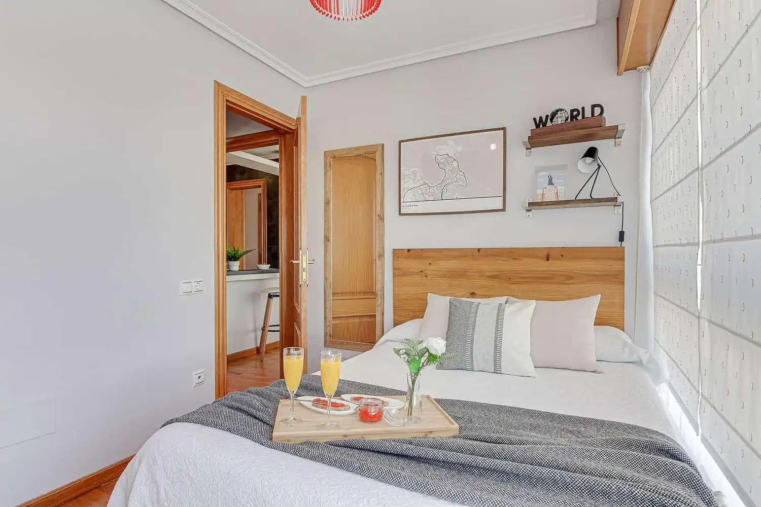 Bedroom of Flat for sale in A Coruña Capital   with Air Conditioner and Storage room