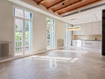 Piso con ascensor en venta en Eixample