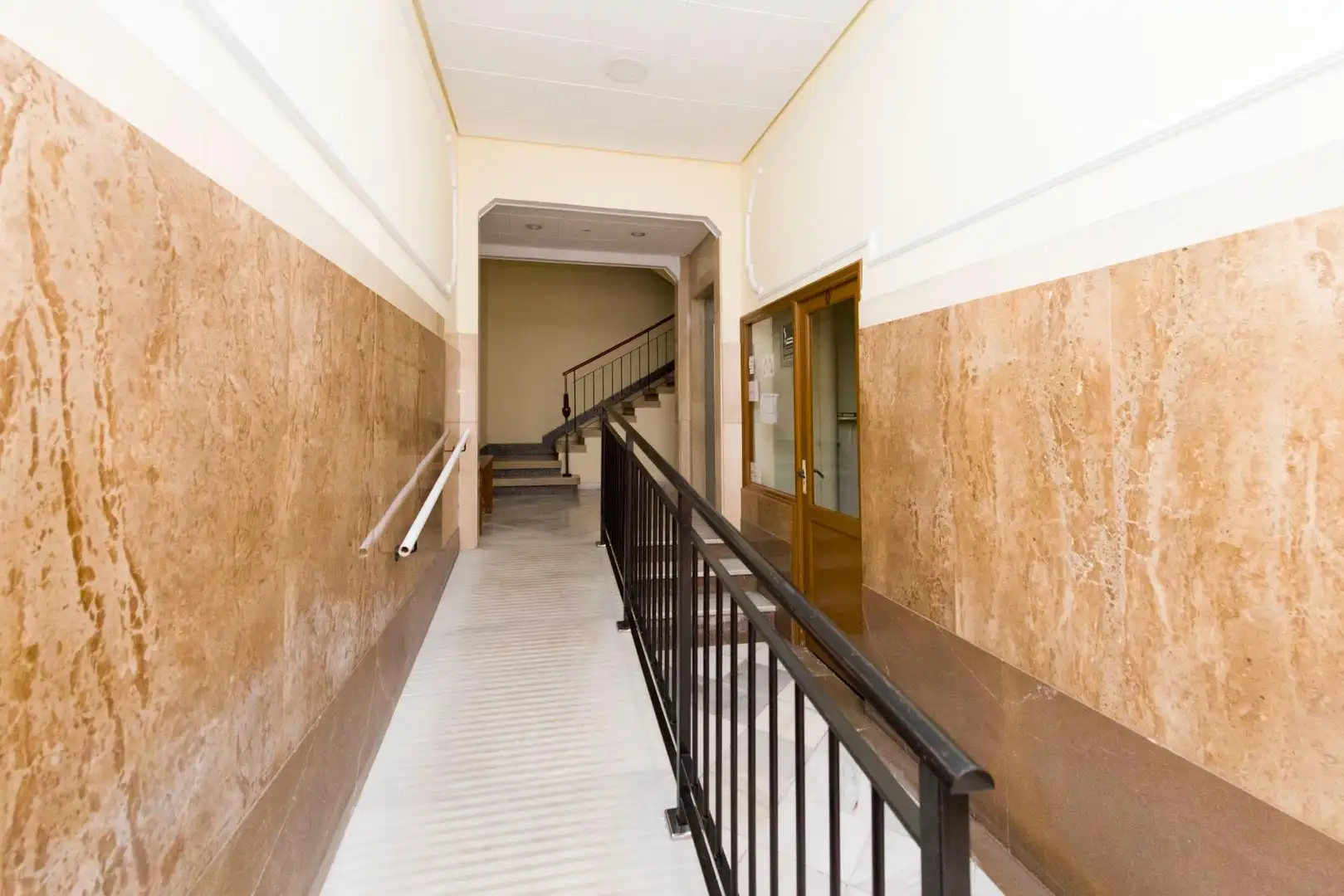 Piso con ascensor en venta en Calle BENASAL 1, imagen 21