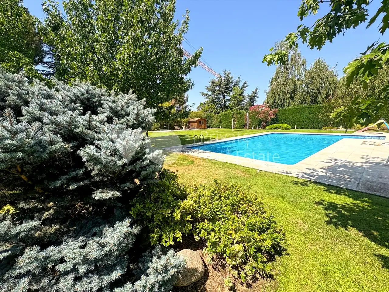 Piscina de Casa o xalet de lloguer en Boadilla del Monte amb Aire condicionat, Calefacció i Jardí privat