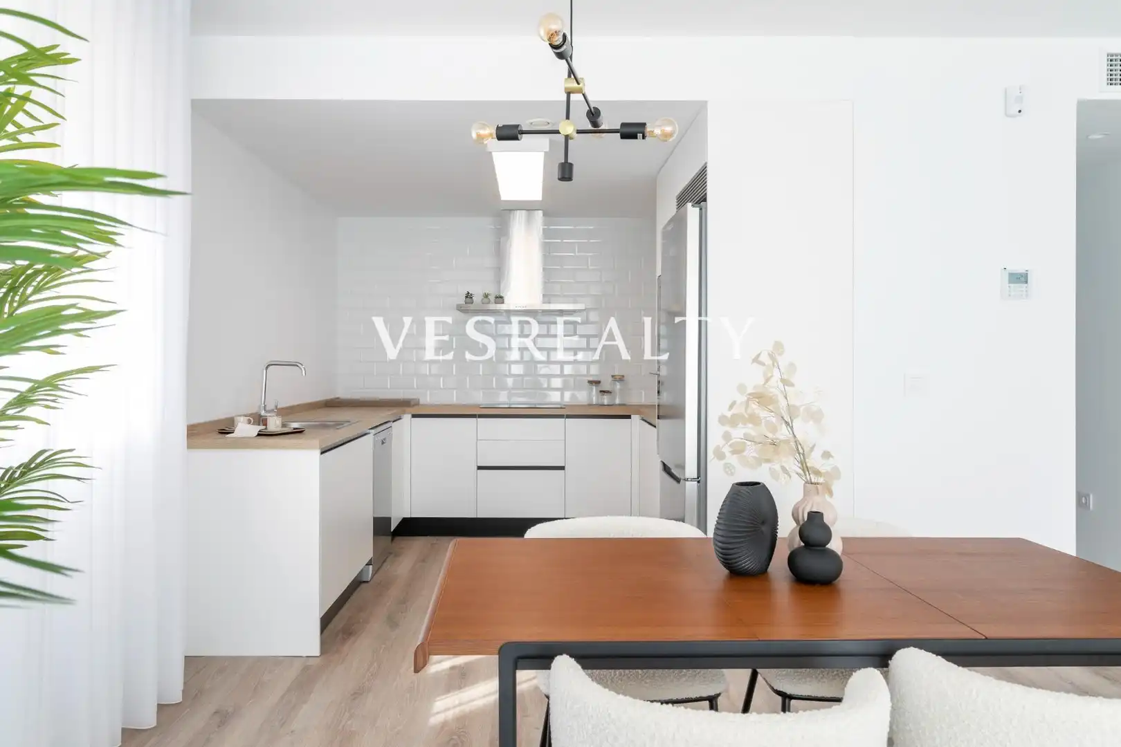 Cuina de Apartament en venda en Santa Pola amb Jardí privat, Terrassa i Piscina comunitària