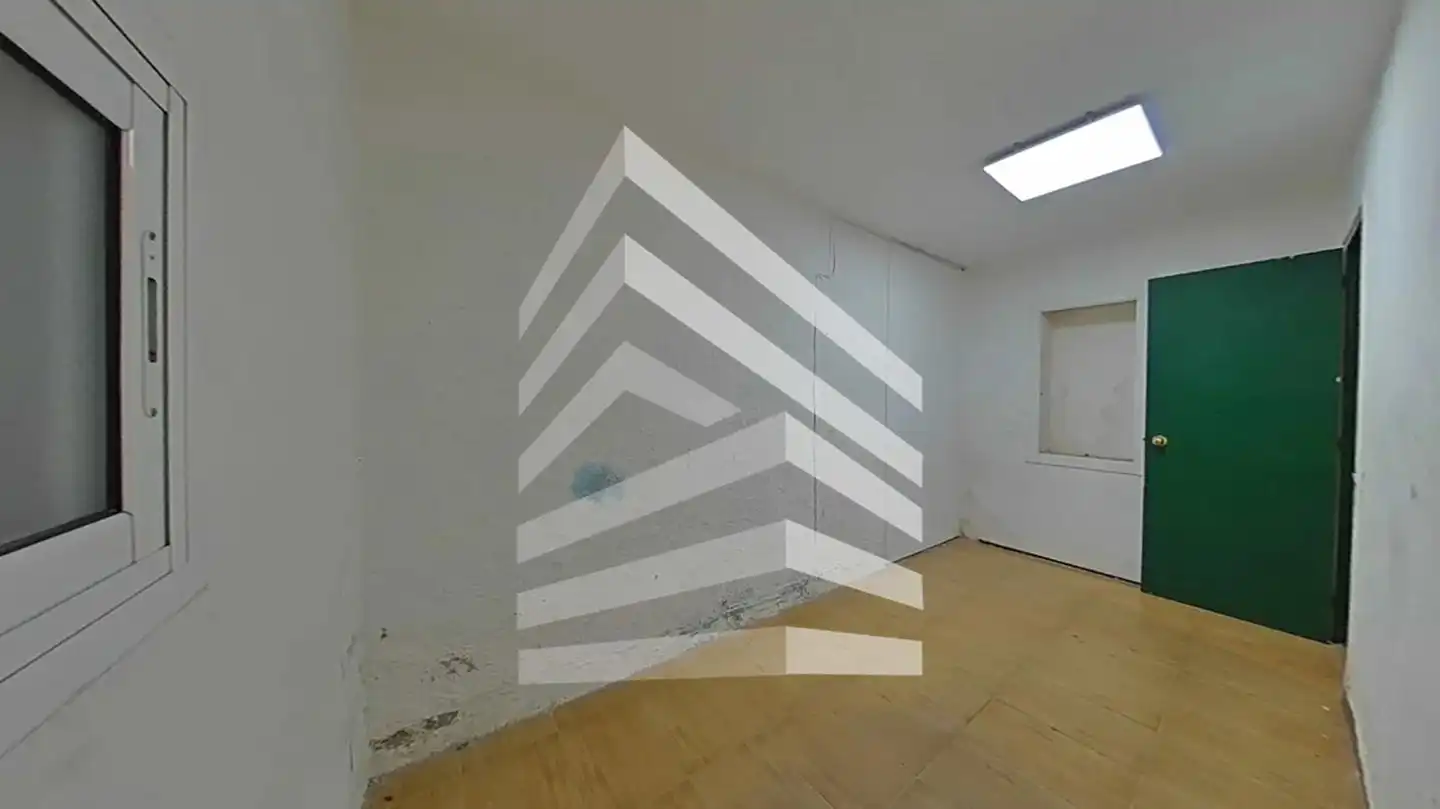 Planta baja en venta en Barcelona con Terraza