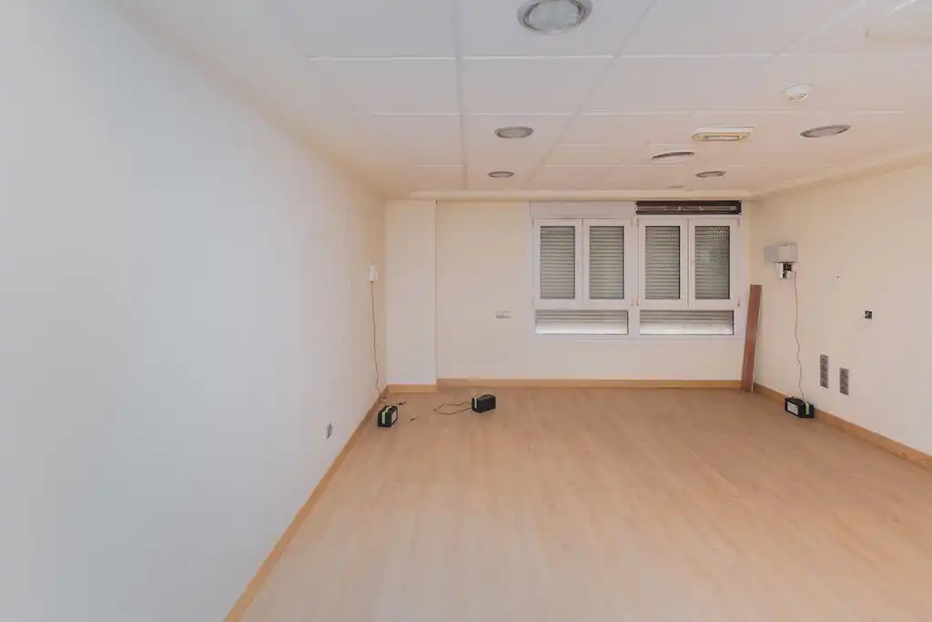 Oficina con ascensor en venta en Av. de la Estación, imagen 12