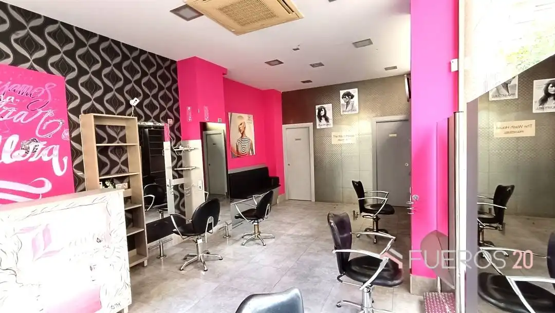 Local en venta en Bagatza - San Vicente