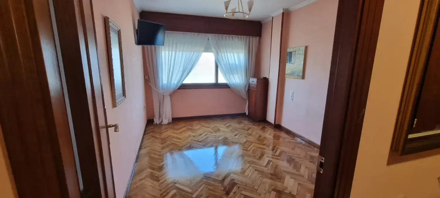 Habitación de Piso en venta en Vilagarcía de Arousa con Calefacción, Trastero y Amueblado