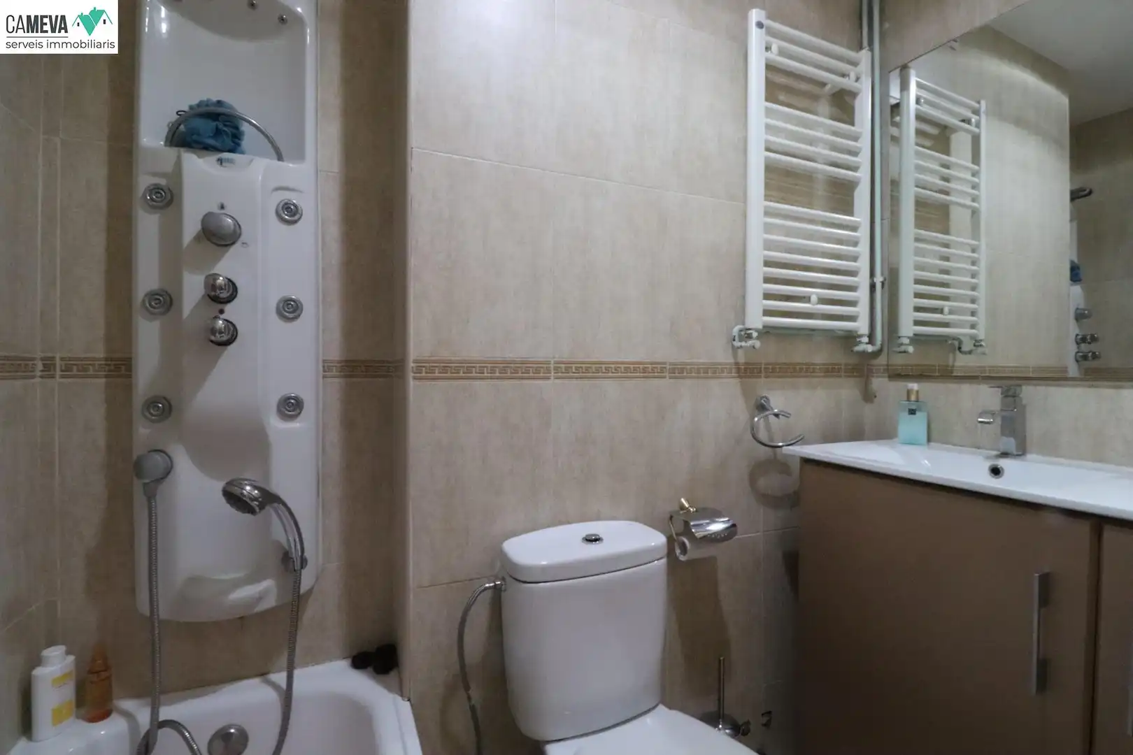 Baño de Piso en venta en Sabadell con Aire acondicionado, Calefacción y Parquet