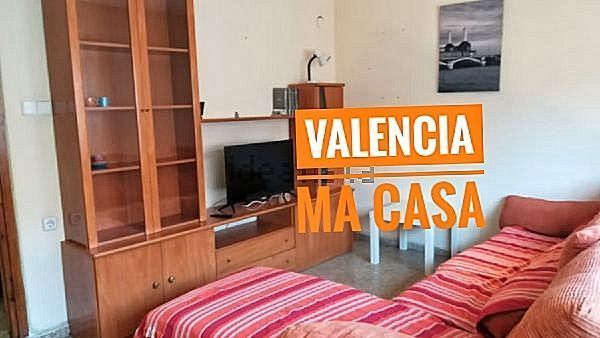 Habitación de Piso de alquiler en  Valencia Capital con Aire acondicionado, Amueblado y Balcón