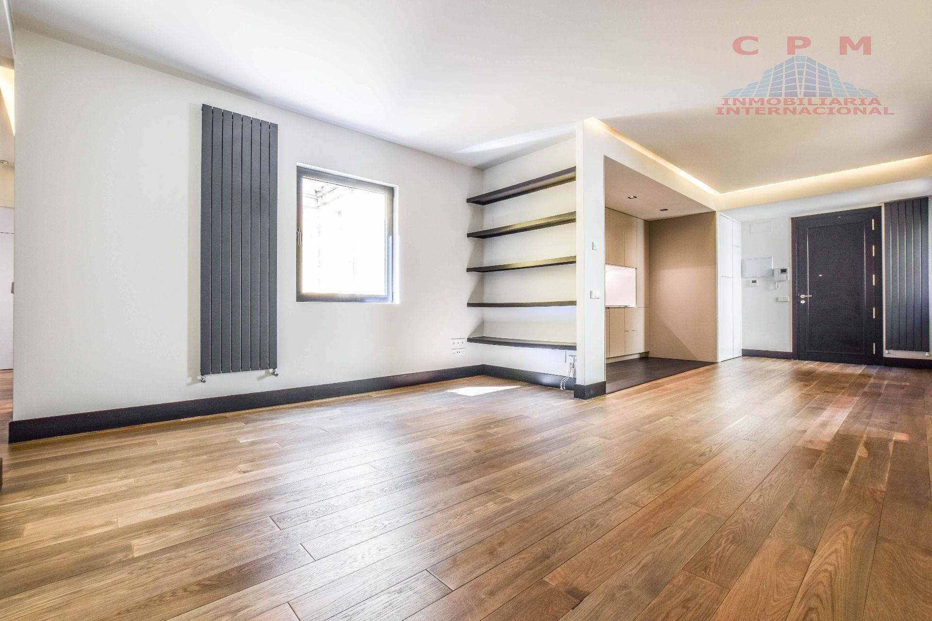 Living room of Flat to rent in  Madrid Capital  with Heating, Storage room and Oven
