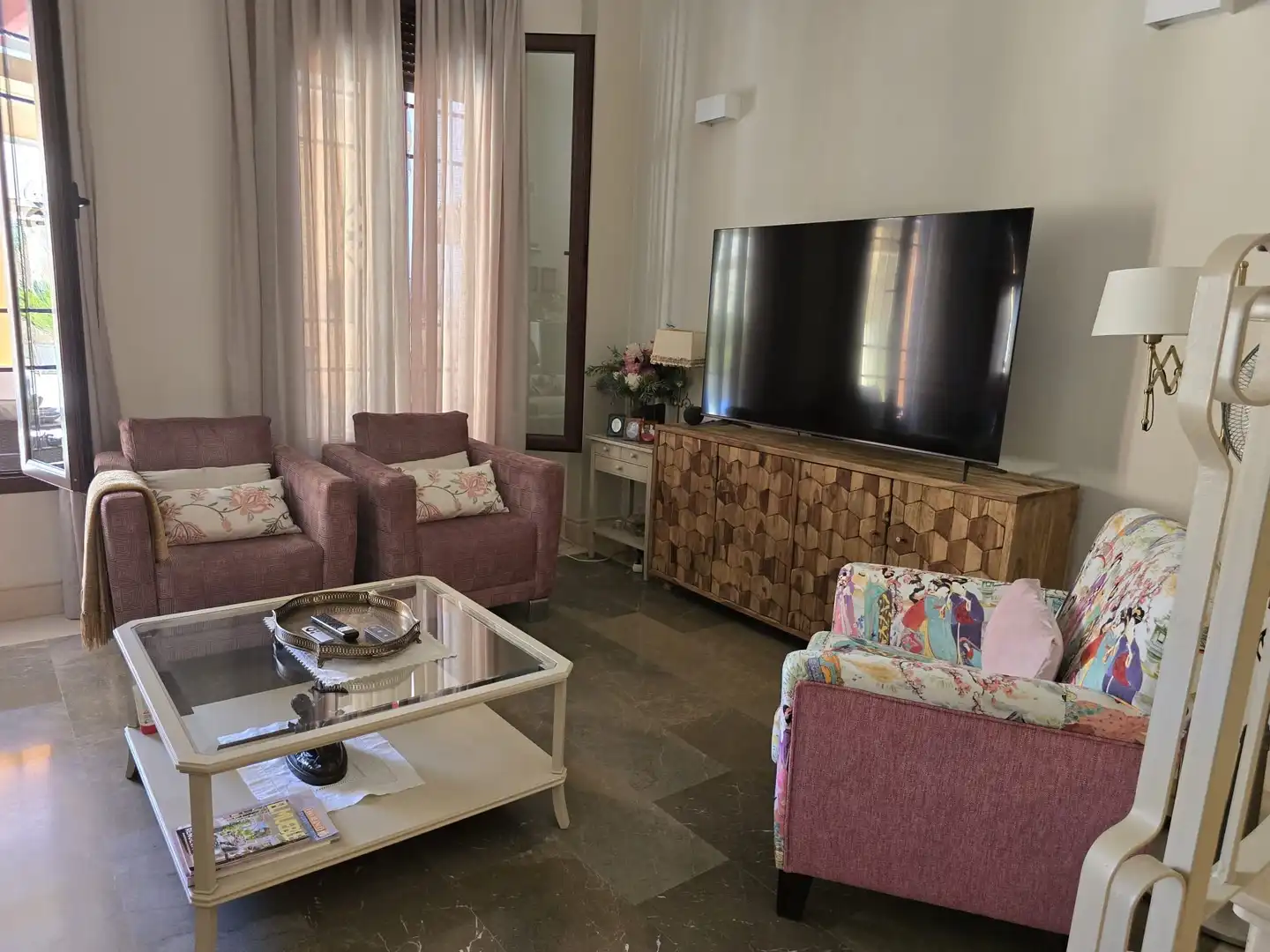 Sala de estar de Casa o chalet en venta en Villanueva del Ariscal con Aire acondicionado, Jardín privado y Terraza