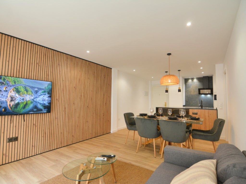 Sala d'estar de Pis en venda en Fuengirola amb Aire condicionat, Terrassa i Moblat