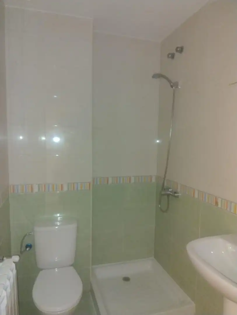Baño de Piso en venta en Pozuelo de Calatrava con Calefacción y Balcón