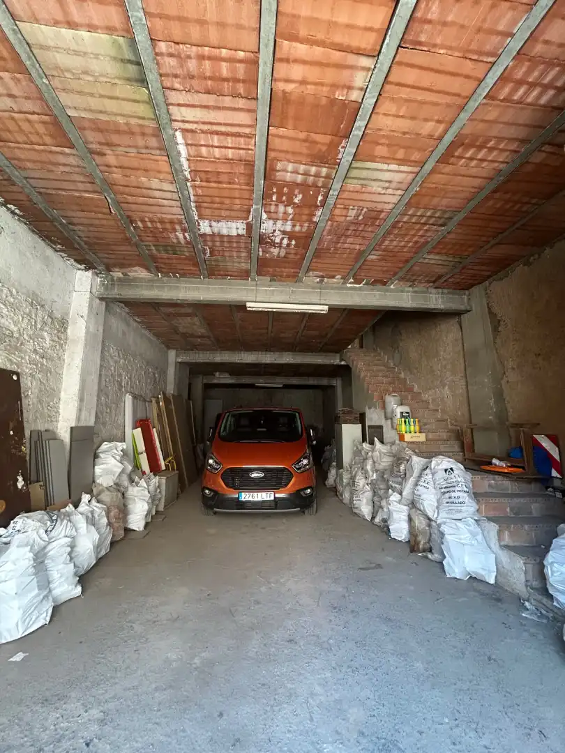 Industrial building for sale in Carrer Verdaguer 17, imagen 5