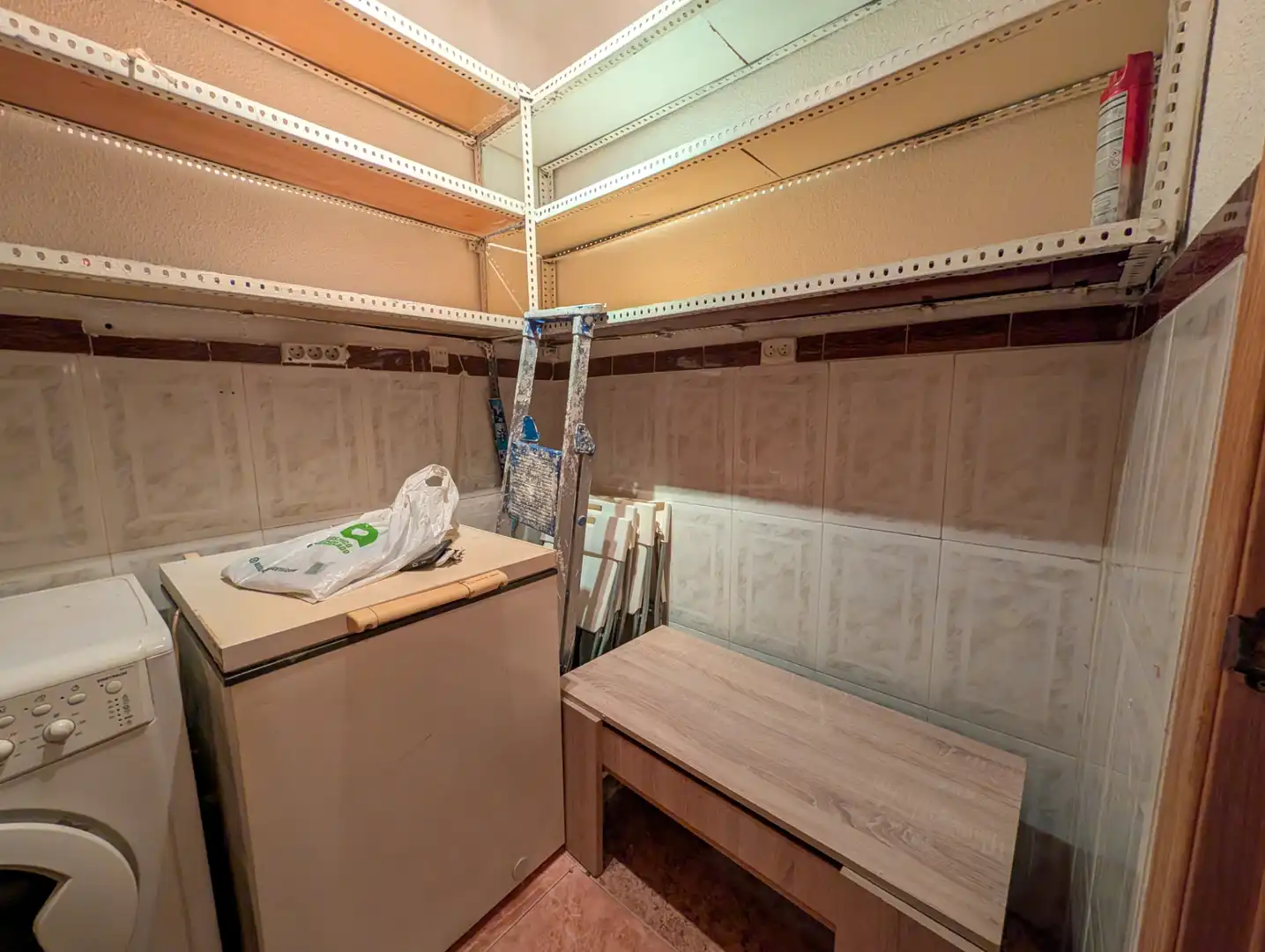 Piso en venta en Madrid con Calefacción y Amueblado