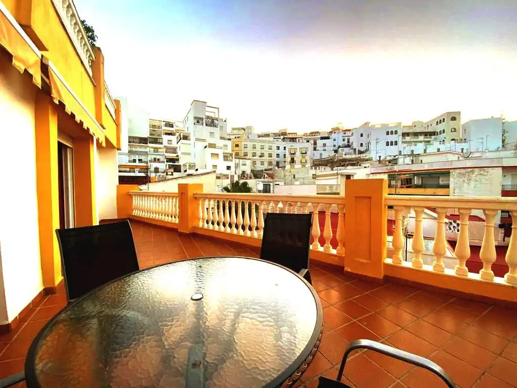 Apartment mit Aufzug zur Miete in PLAZA DEL TEATRO 6, imagen 2