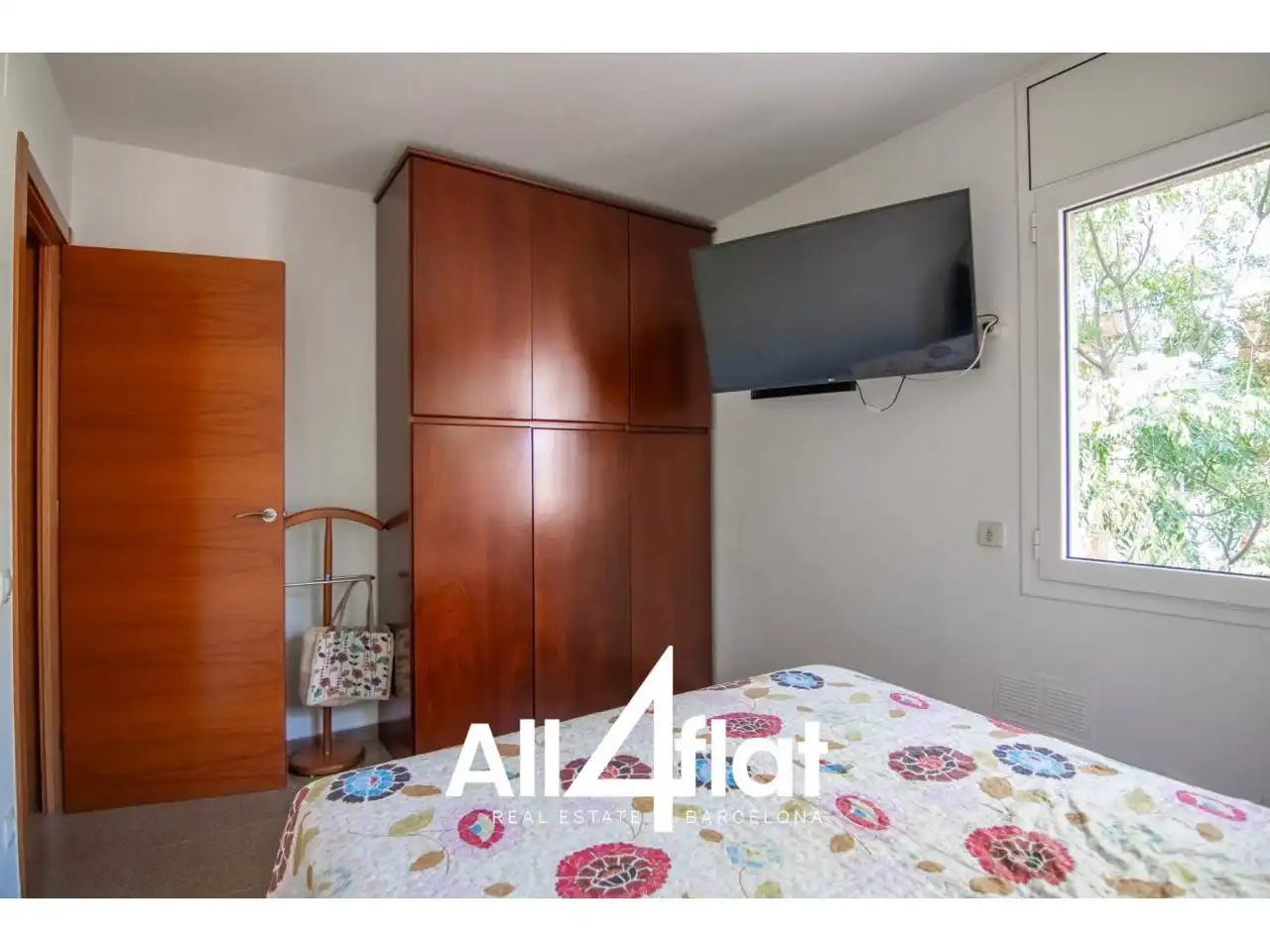 Bedroom of Duplexes for rent in Barcelona  with Air Conditioner, Heating and Terrace