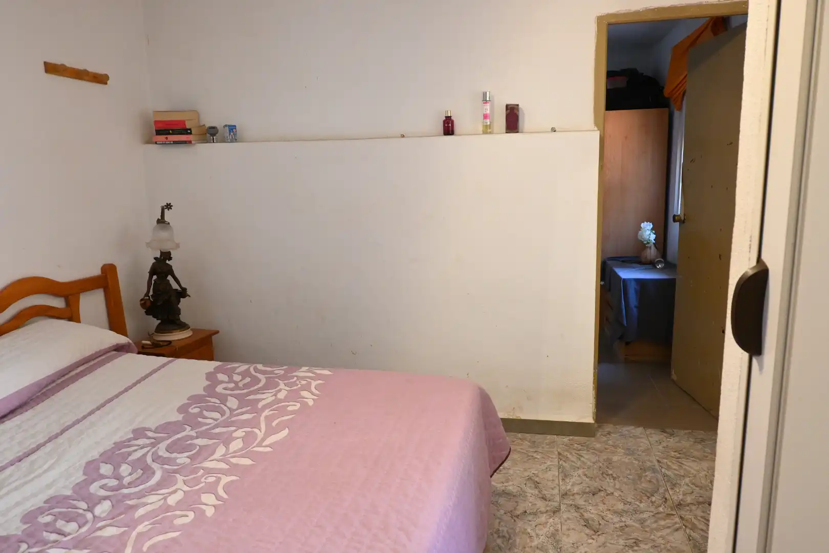 Habitación de Casa adosada en venta en Armilla
