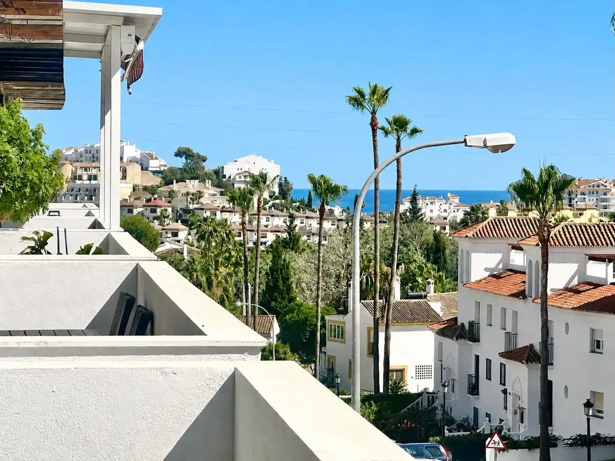 Außenansicht von Wohnungen zum Verkauf in Mijas mit Klimaanlage, Heizung und Terrasse