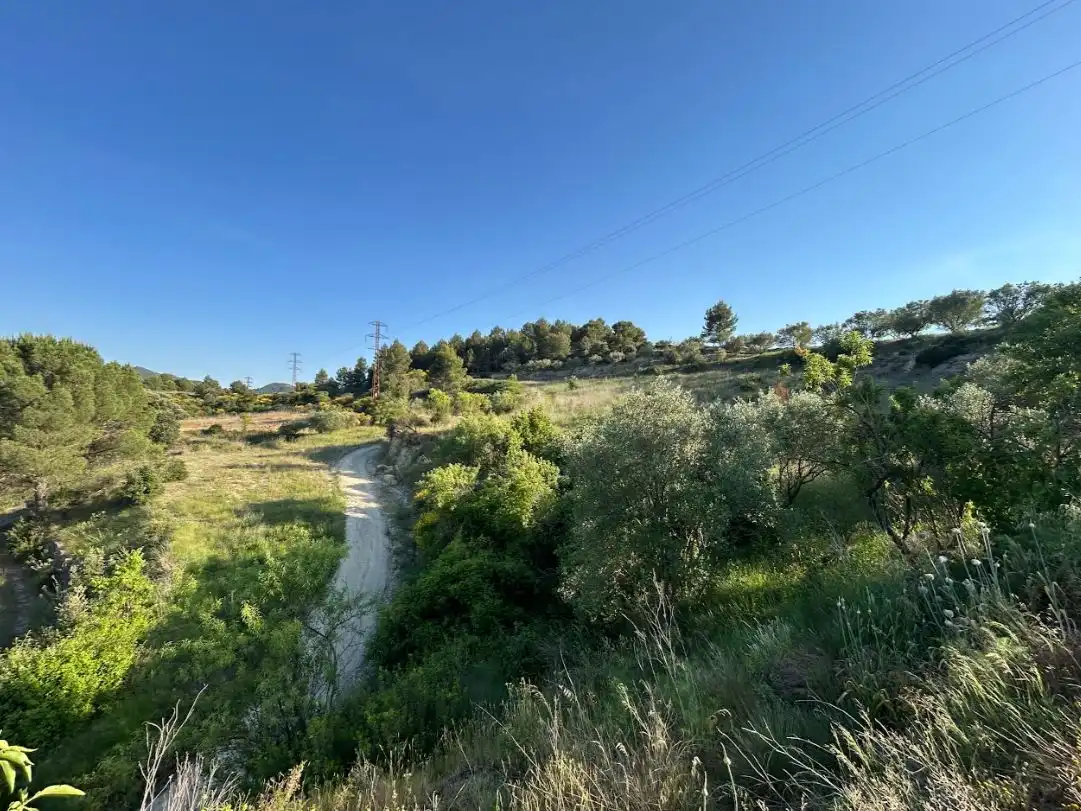 Land for sale in Manresa
