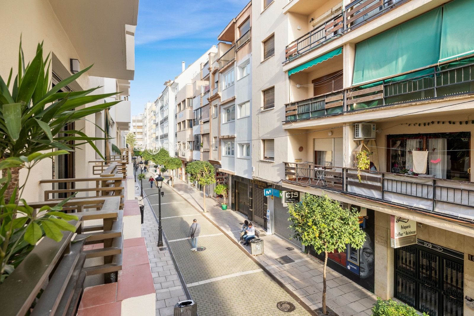 Vista exterior de Planta baixa de lloguer en Estepona amb Aire condicionat i Terrassa
